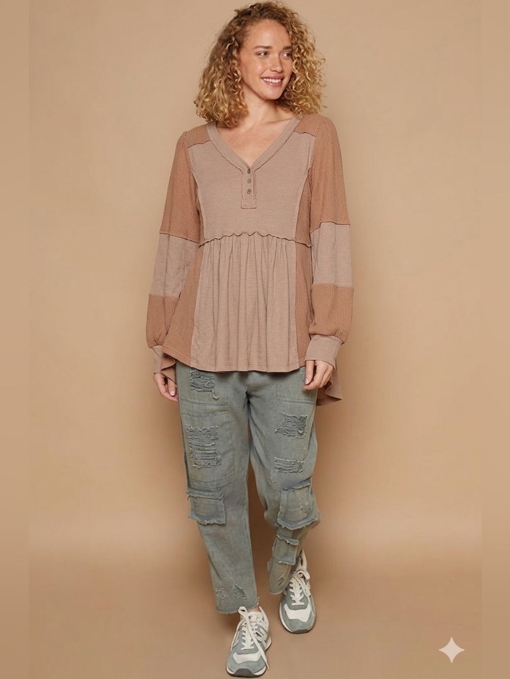 POL Two-Tone Taupe Waffle Knit Peasant Tunic